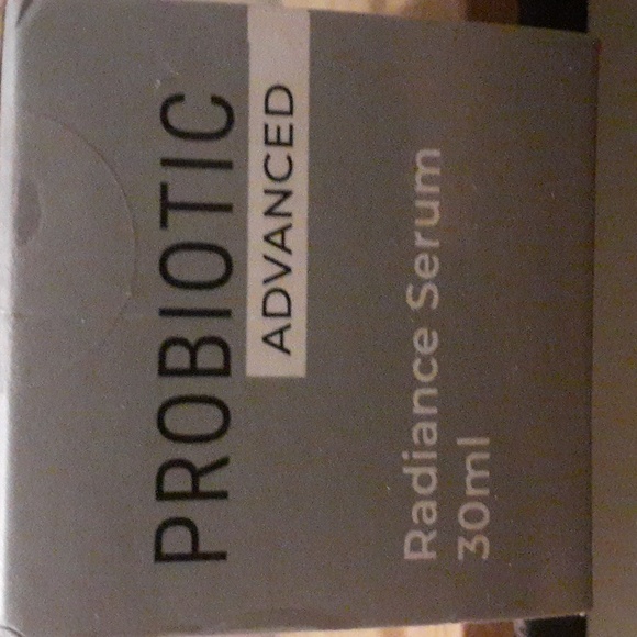 Probiotic radiance serum ( advanced ) Brand New. - Picture 8 of 8